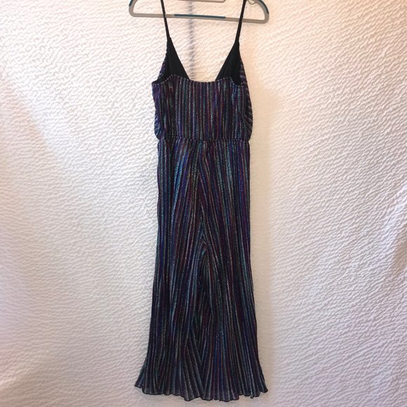 Jumpsuit || Size Small - Picture 5 of 7